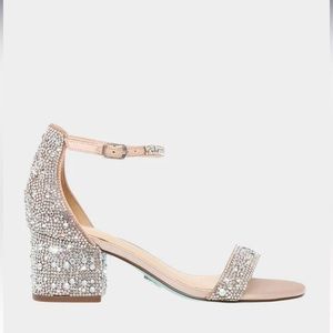 Betsey Johnson SB Mari Champagne Heel